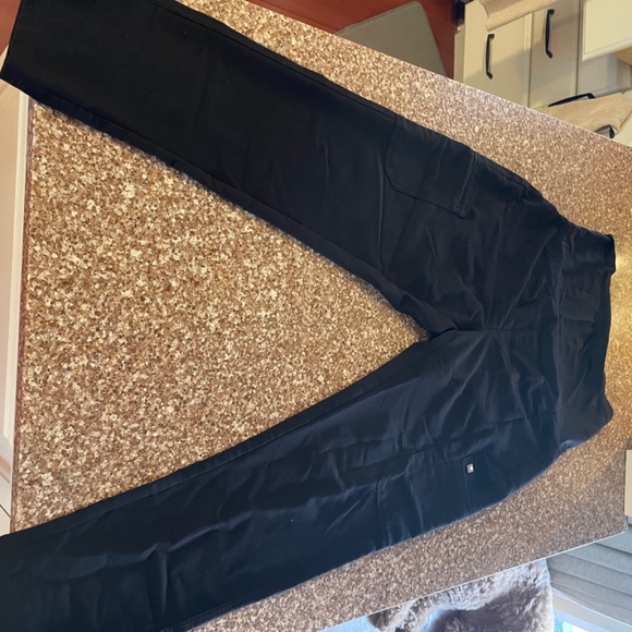 Figs Maternity set (black) - Picture 2 of 3